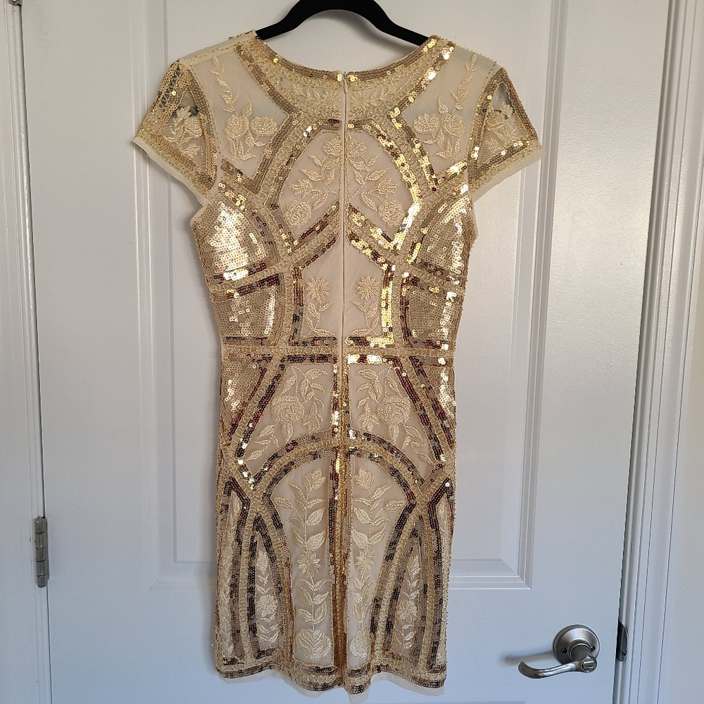 Lulus - Spread Your Shine Gold Sequin Embroidered Bodycon Dress, Small - Picture 9 of 13